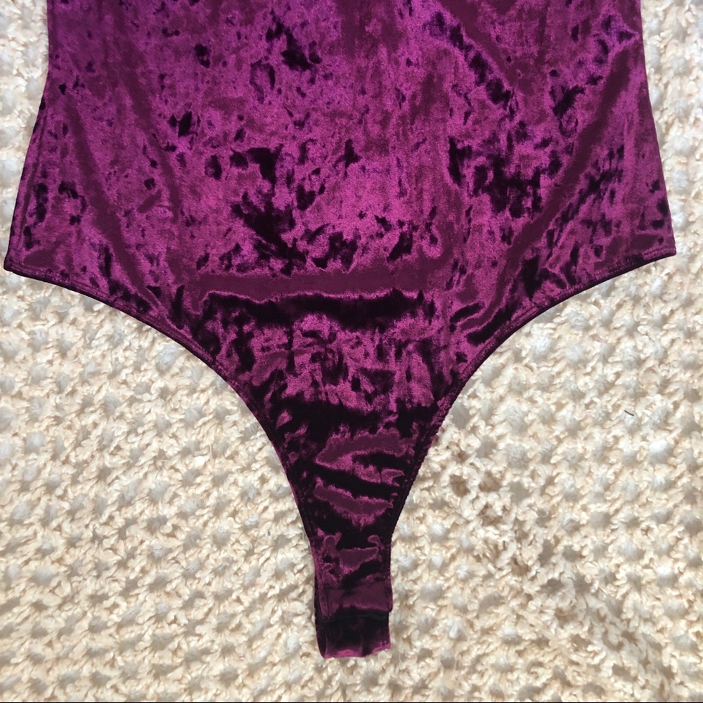 FASHION NOVA | RASPBERRY PURPLE VELOUR BODYSUIT - Picture 4 of 8